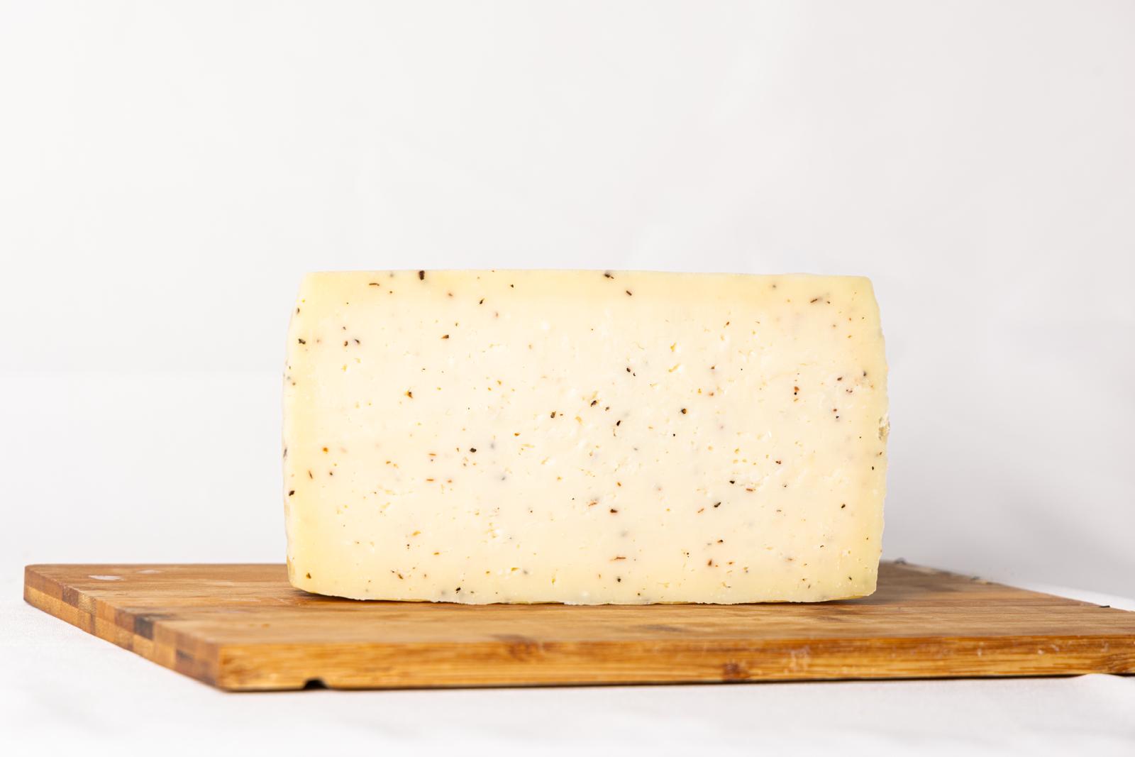 Queso de oveja con trufa